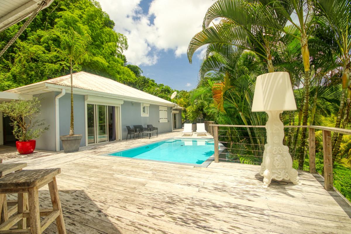 3Location villa piscine 3 chambre les trois ilets_vue d ensemble
